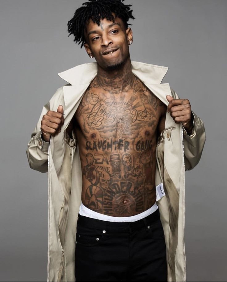 21 Savage showing the Slaughter Gang chest lettering