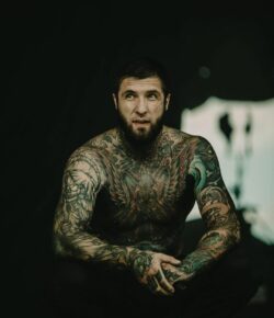 Alex Terrible’s Tattoo Suit: Winged Skulls, Snakes and a Past He’s Had to Explain
