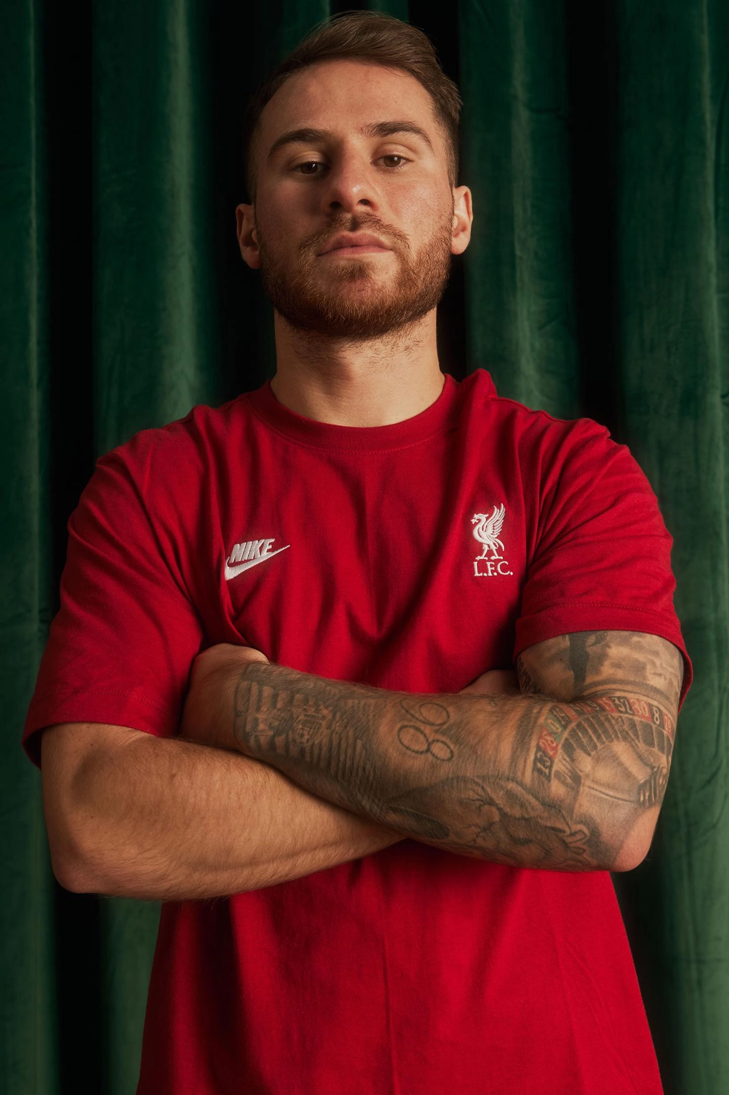 Alexis Mac Allister child with football tattoo