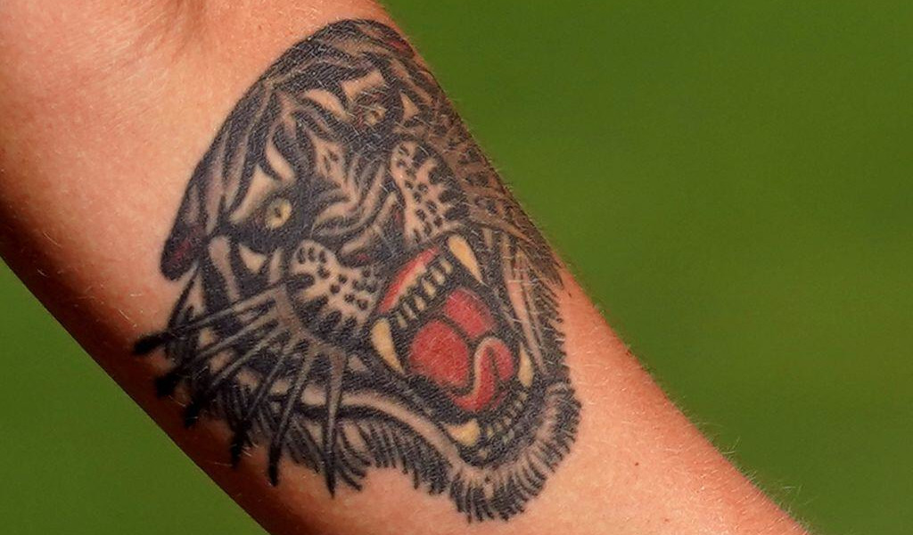 Aryna Sabalenka tiger tattoo close-up