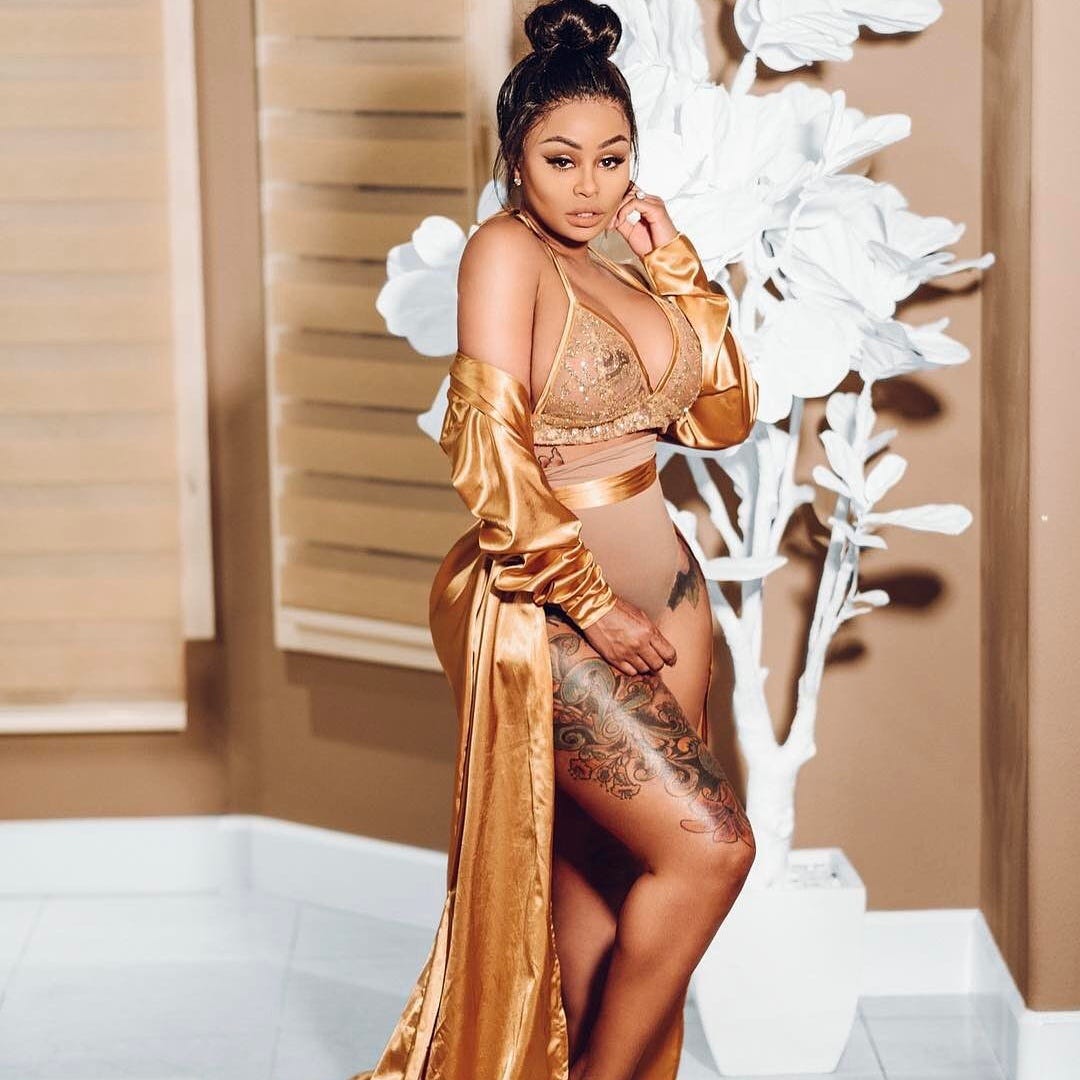 Blac Chyna floral thigh tattoo