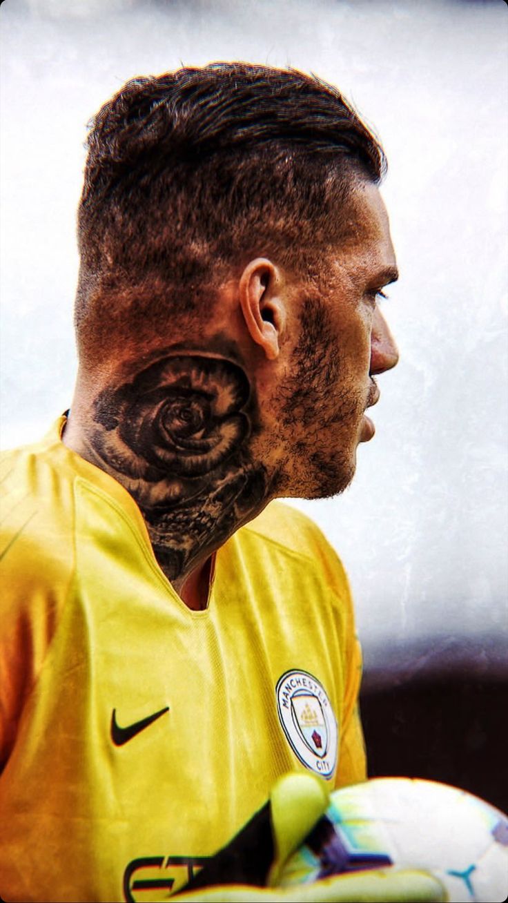Ederson Moraes rose and skull neck tattoo