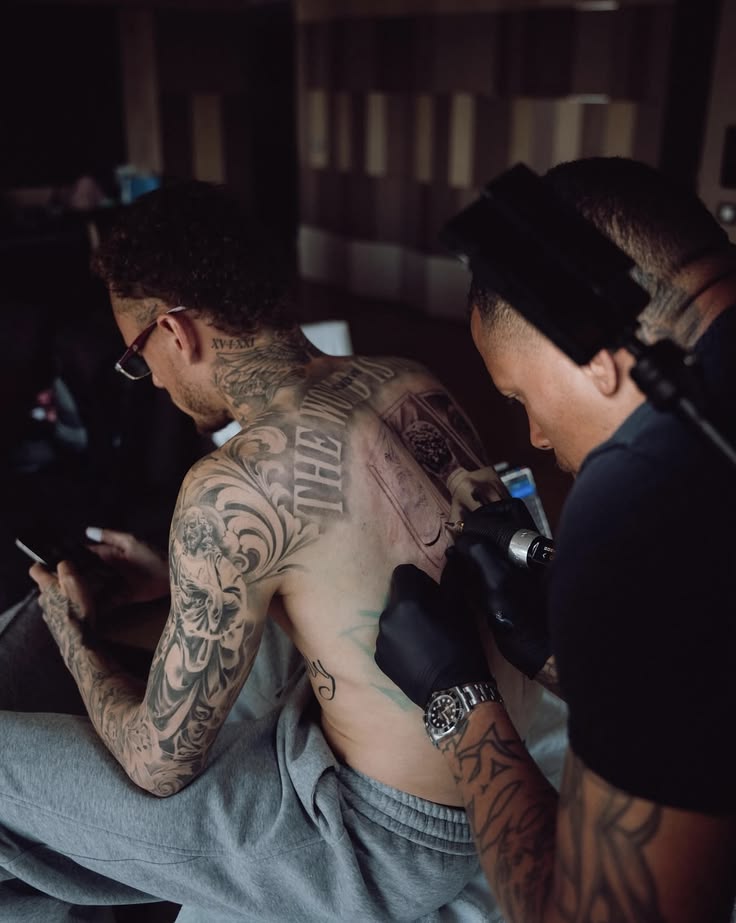 Ismail Jakobs tattoos