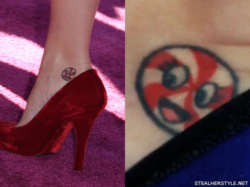 Katy Perry’s smiling peppermint ankle tattoo