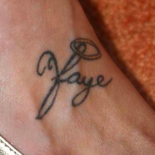 Kellie Pickler Faye foot tattoo