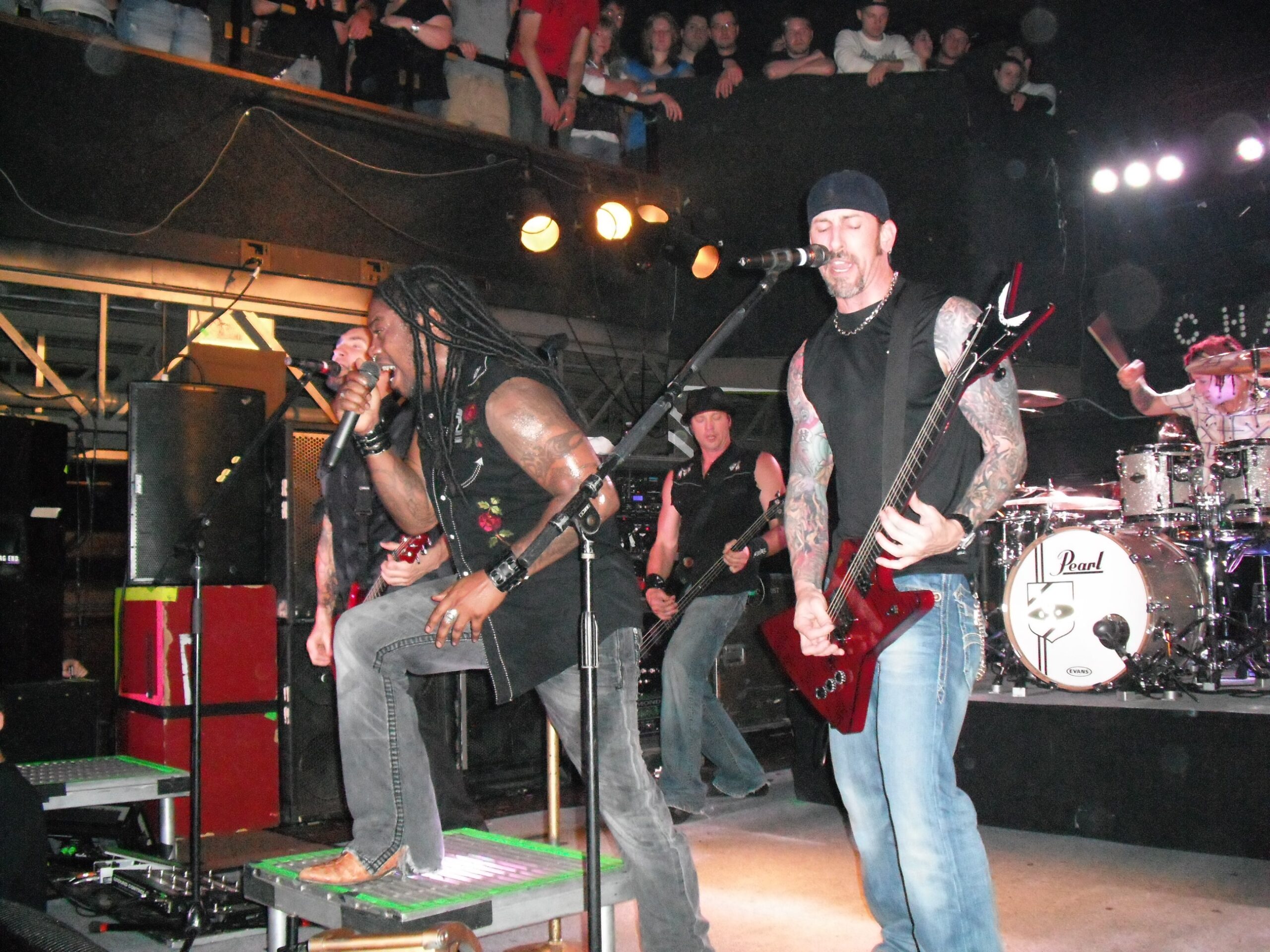Lajon Witherspoon Sevendust arm tattoos