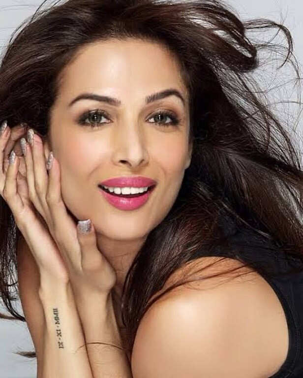 Malaika Arora butterfly neck tattoo