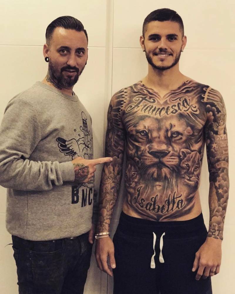 Mauro Icardi's black and grey lion and cubs torso tattoo dedicated to his daughters