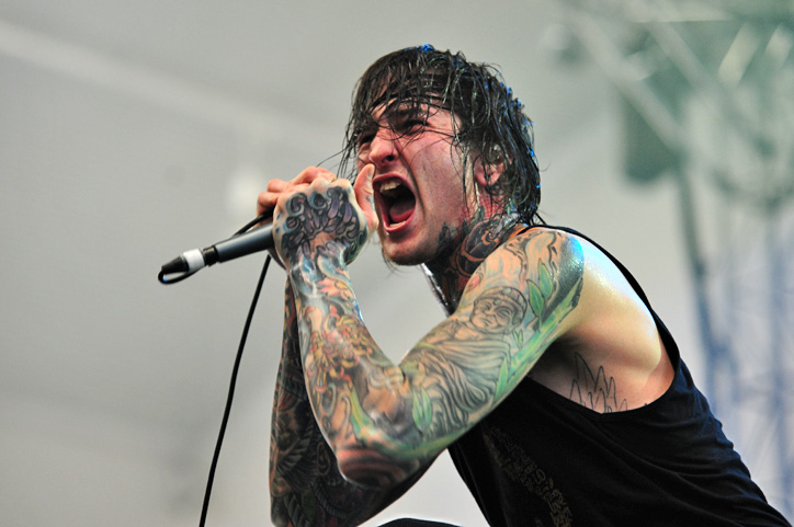 Mitch Lucker colorful arm tattoos live