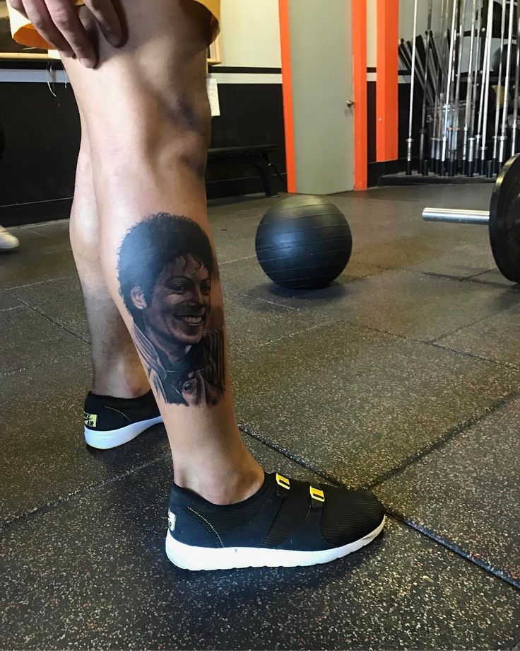 Odell Beckham Jr. Michael Jackson portrait tattoo on his calf