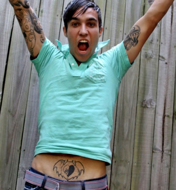 Pete Wentz bat and heart body tattoo photo