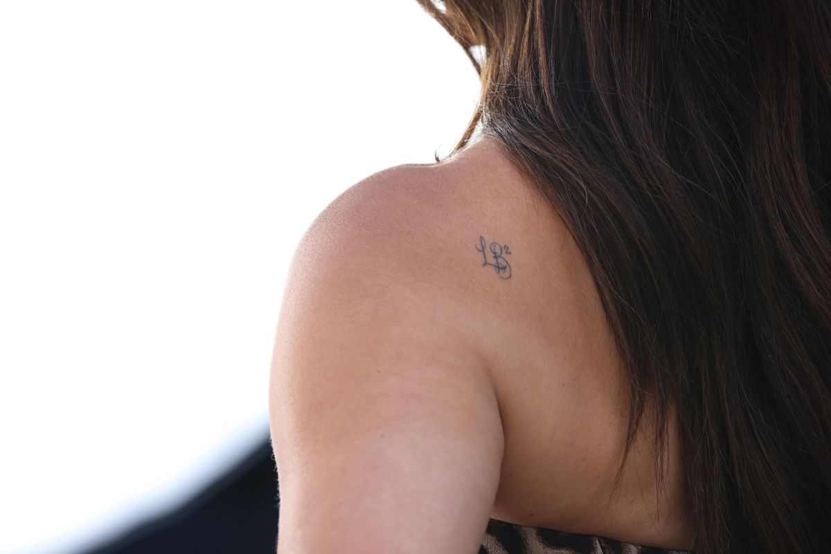 Sandra Bullock LB2 shoulder tattoo for her children