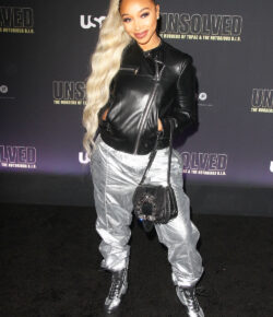 Zonnique Pullins wears her stories in ink