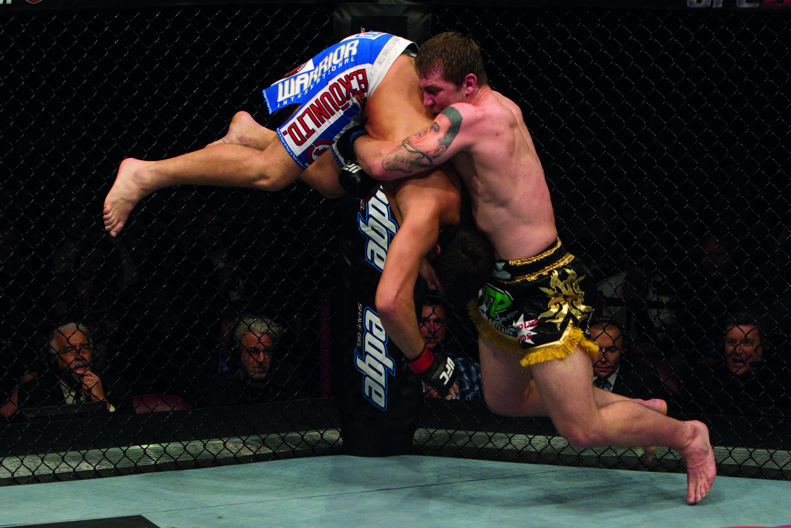 Alan Belcher tattoos: How the Cash tattoo looks during a fight