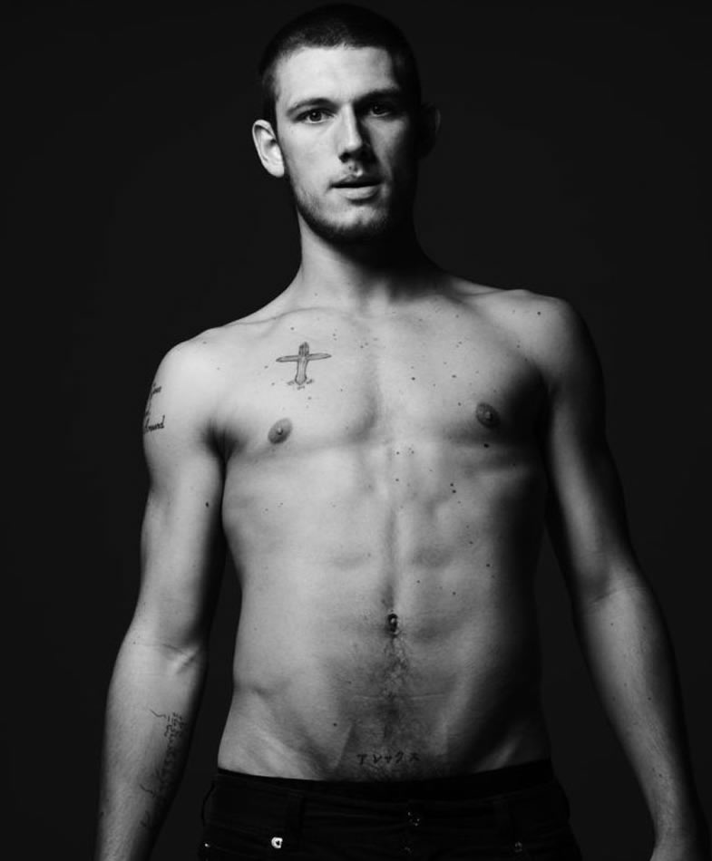 Alex Pettyfer chest cross and Japanese tattoo