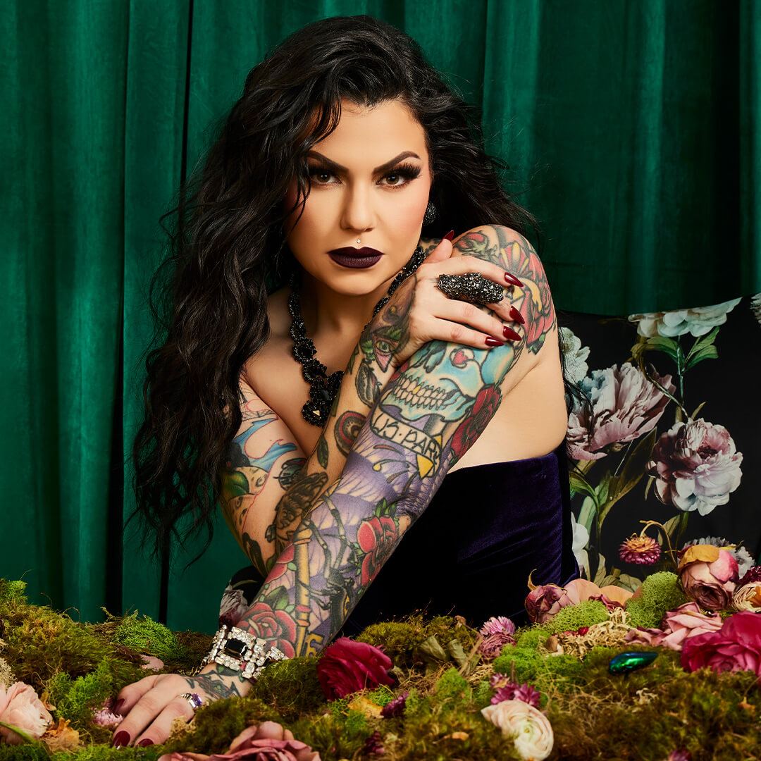 Bailey Sarian tattoos: Bailey Sarian's leg tattoos