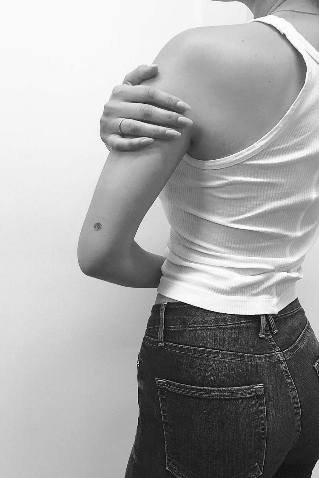 Bella Hadid tattoos: Bella Hadid's tiny rose tattoo