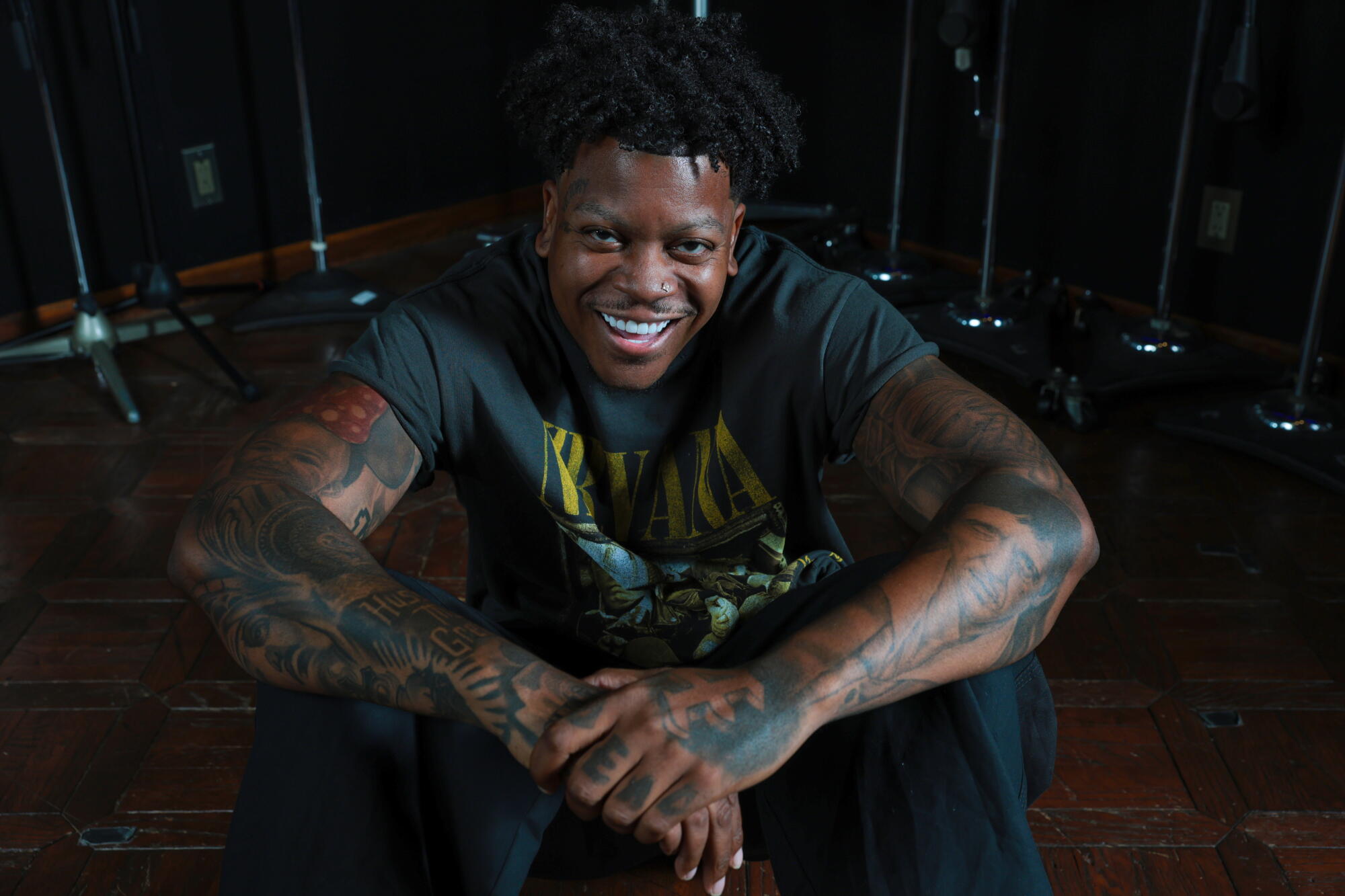Bino Rideaux tattoos: Bino Rideaux's visible arm and hand tattoo coverage