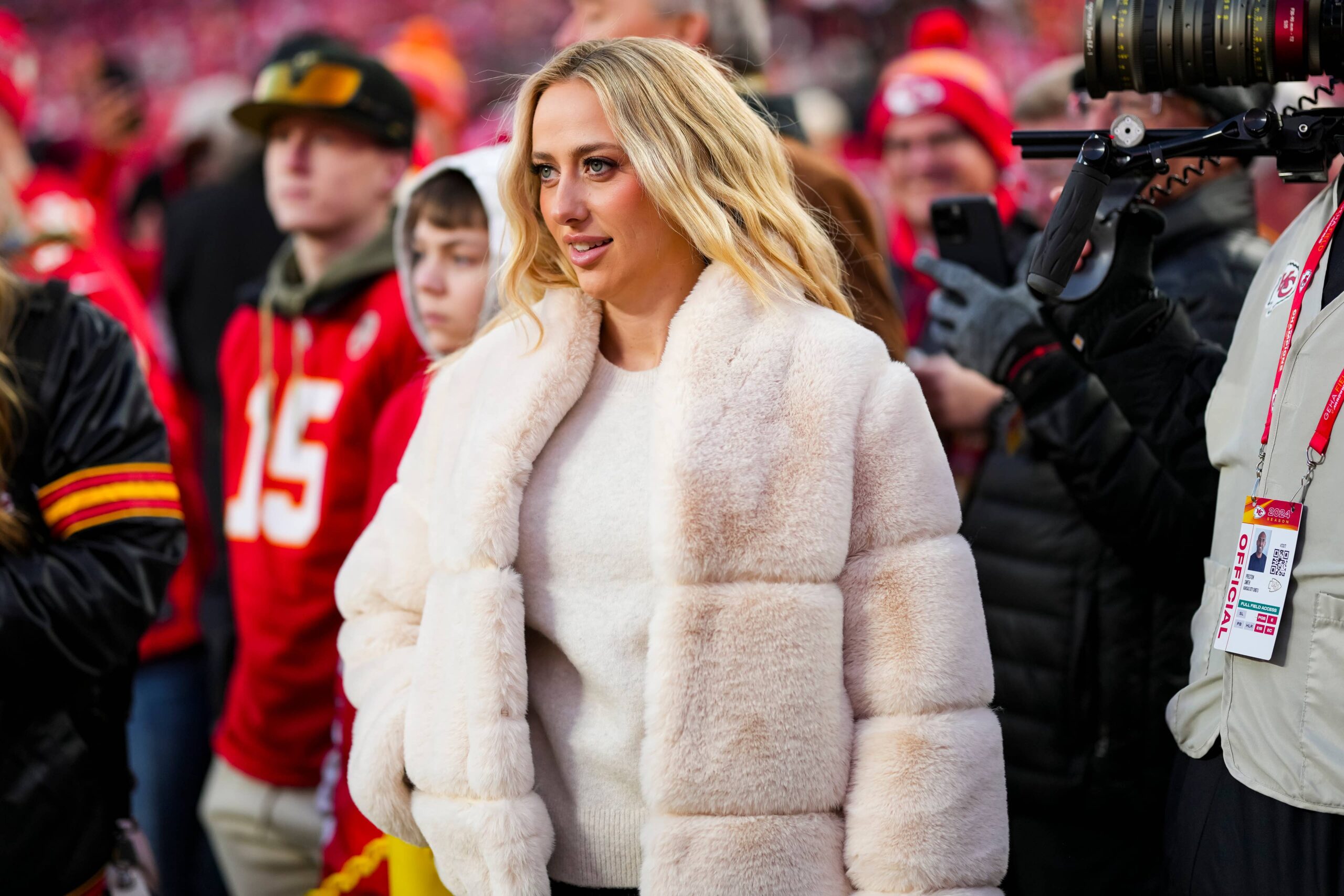 Brittany Mahomes Contextual fallback illustrating Brittany's football and public-facing roles; not tattoo evidence. Brittany Mahomes in a contextual photograph: Contextual fallback illustrating Brittany's football and public-facing roles; not tattoo evidence.; not tattoo evidence