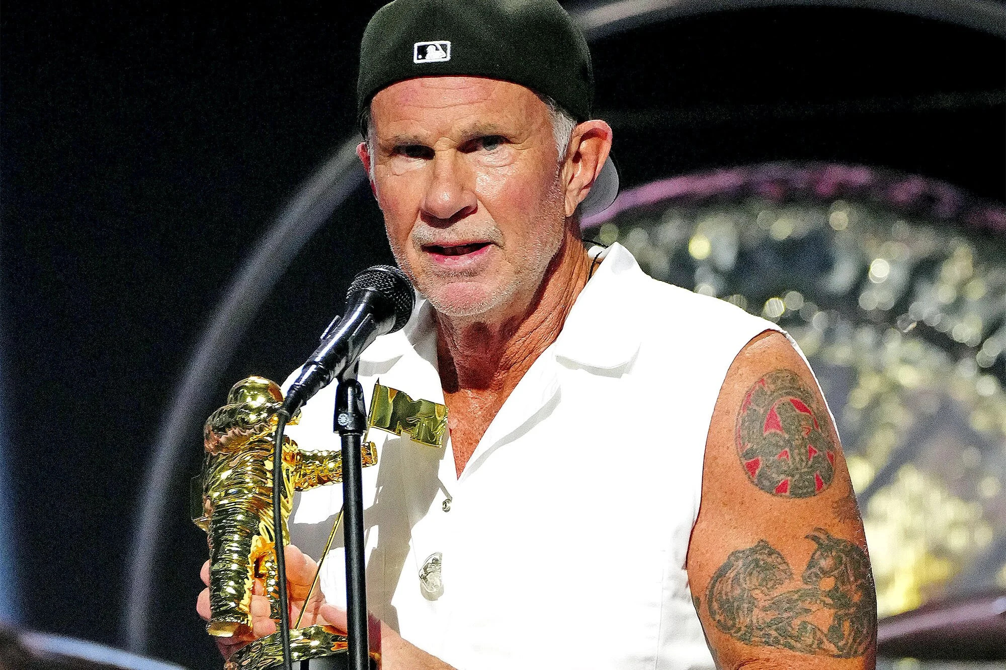 Chad Smith upper arm tattoo close view