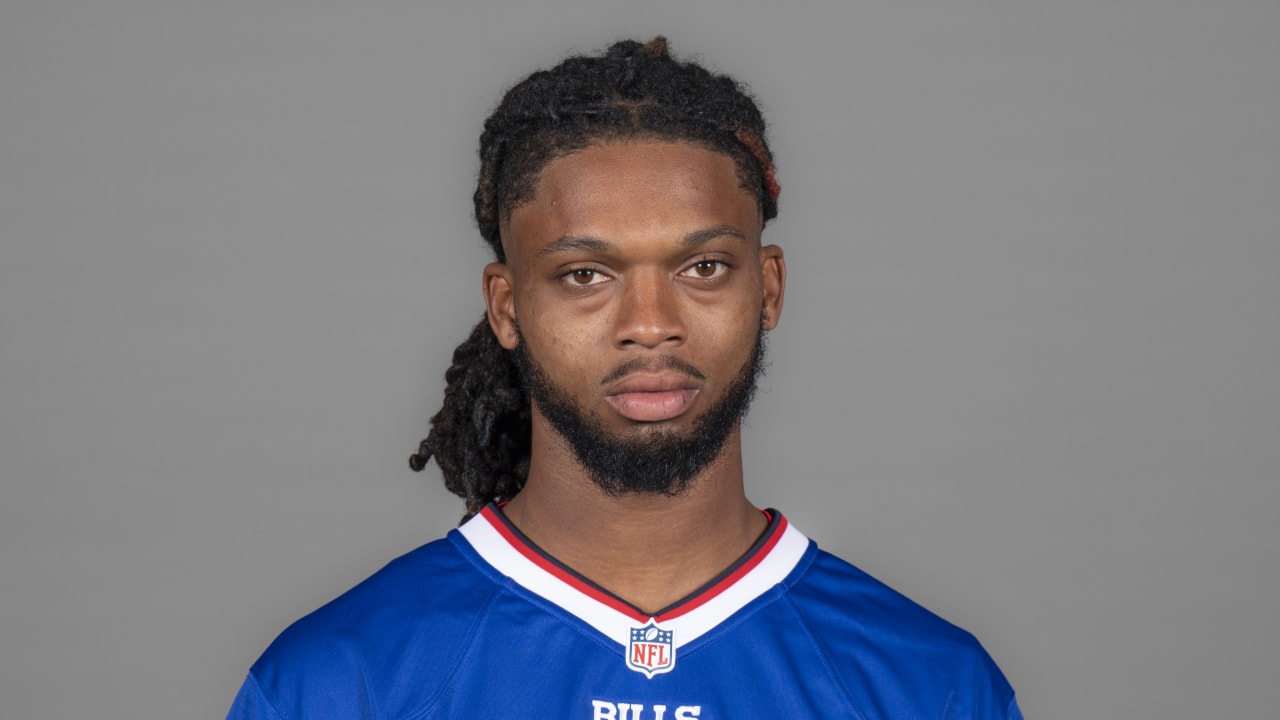 Damar Hamlin in a contextual photograph: Bills team context; not tattoo evidence