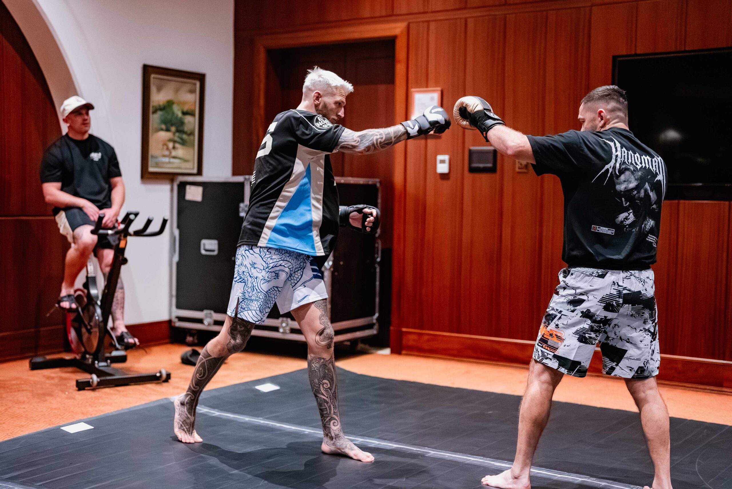 Dan Hooker tattoos: The patterned leg tattoos photograph