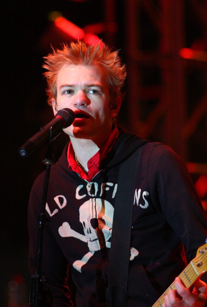 Deryck Whibley tattoos