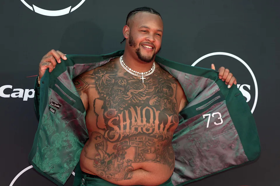 Dion Dawkins tattoos: inline