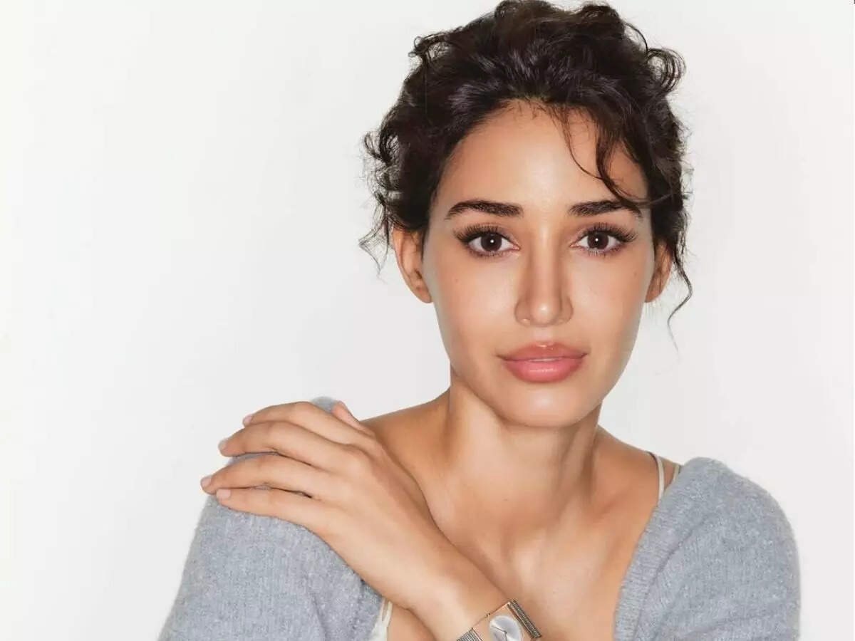 Disha Patani portrait: Disha Patani in a face-visible published portrait