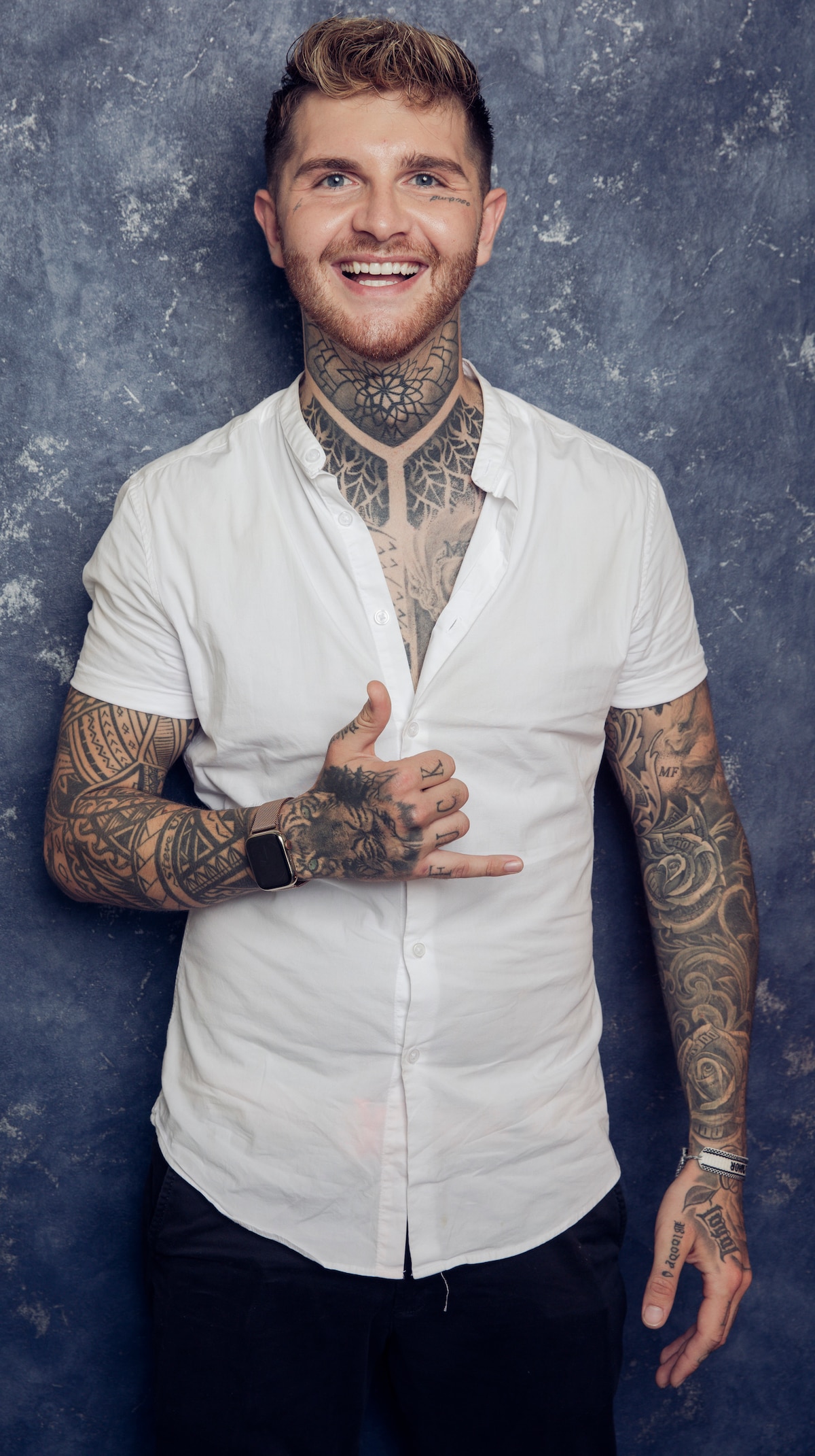 Flocke in a contextual photograph: contextual celebrity photograph, explicitly not tattoo evidence; not tattoo evidence