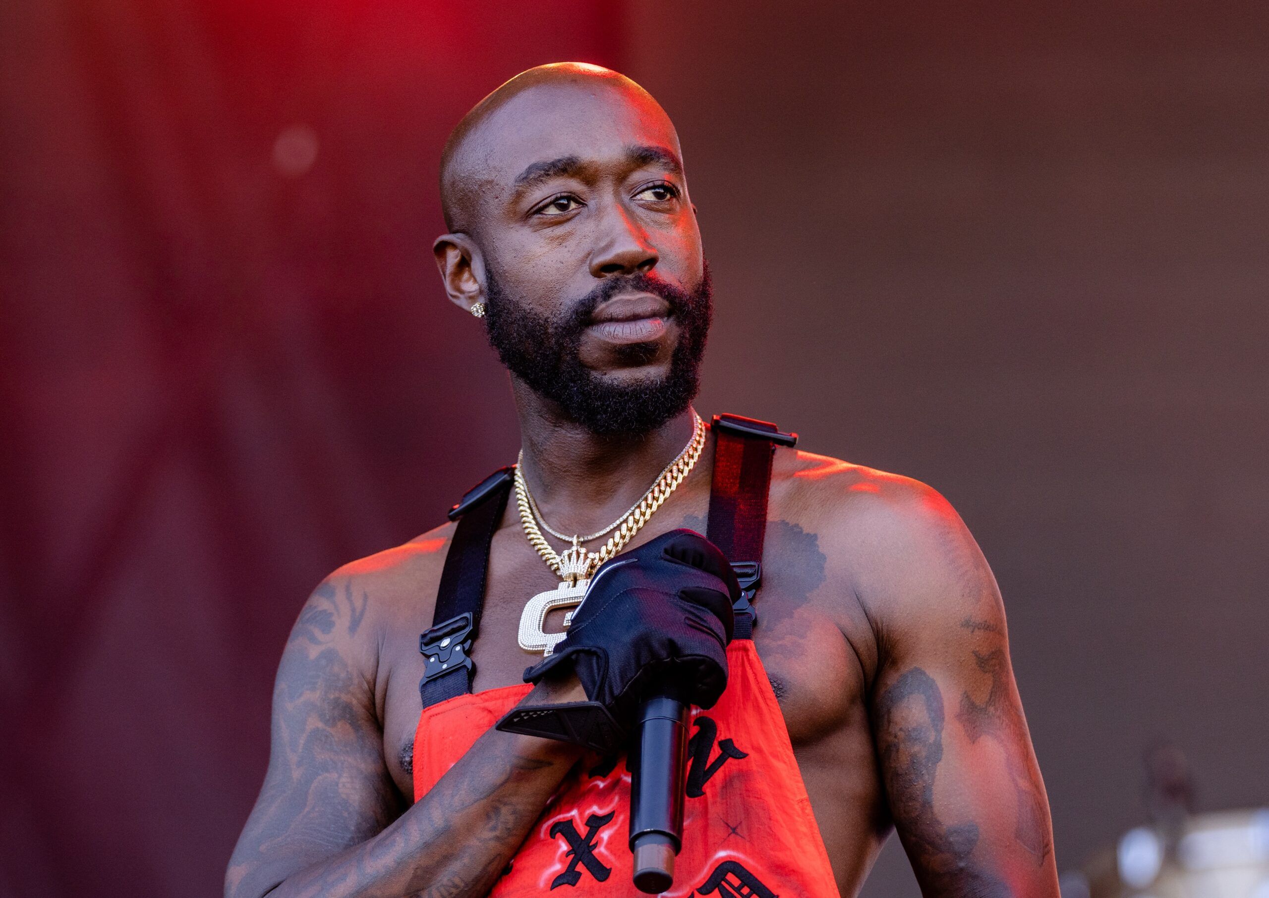 Freddie Gibbs tattoos at ACL performance