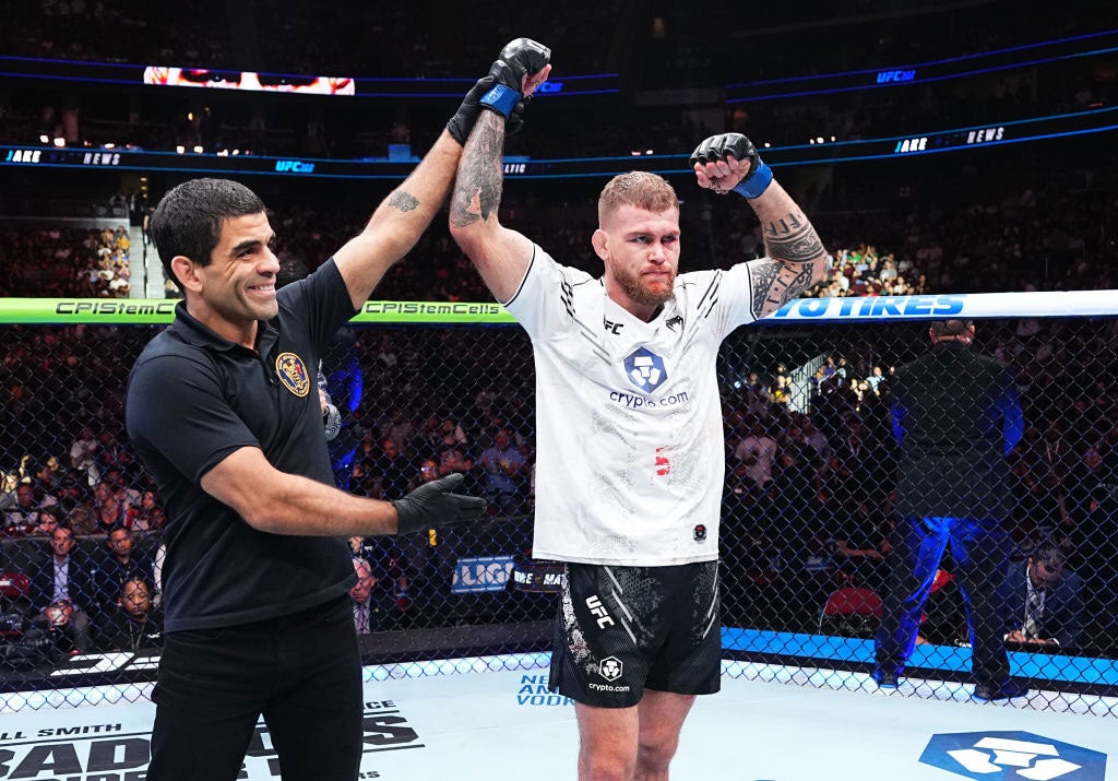 Jake Matthews in a contextual photograph: Winning in Newark; not tattoo evidence