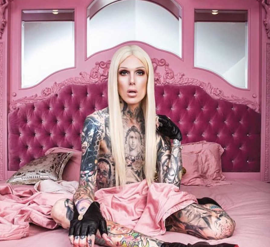 Jeffree Star full tattooed body portrait