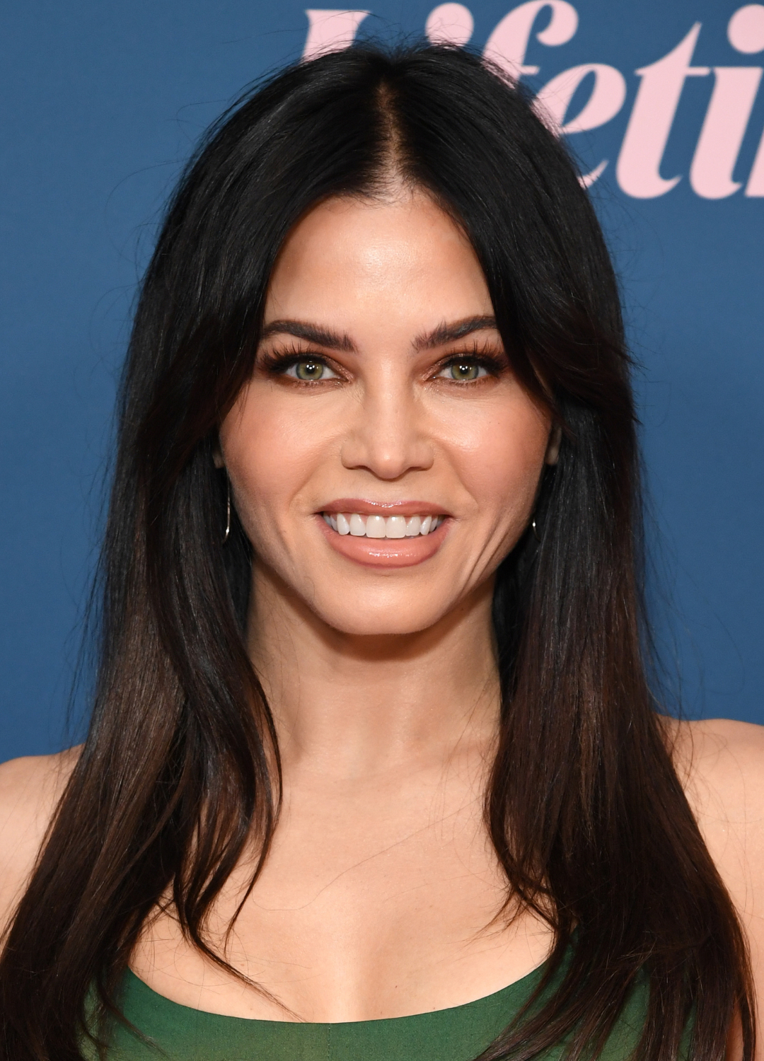 Jenna Dewan in a contextual photograph: contextual portrait only, not tattoo evidence; not tattoo evidence