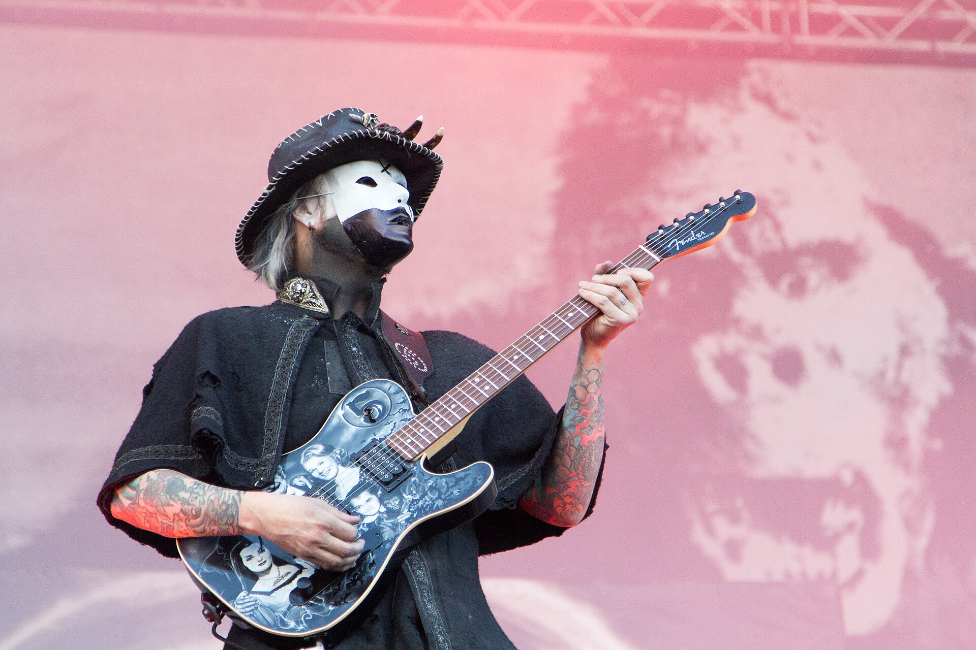 John 5 colorful forearm tattoos