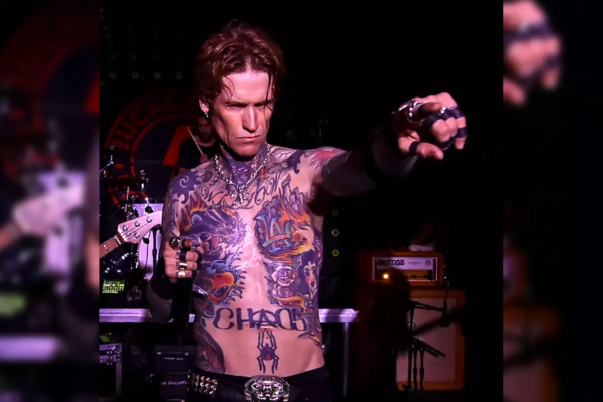 Josh Todd colorful tattoos live