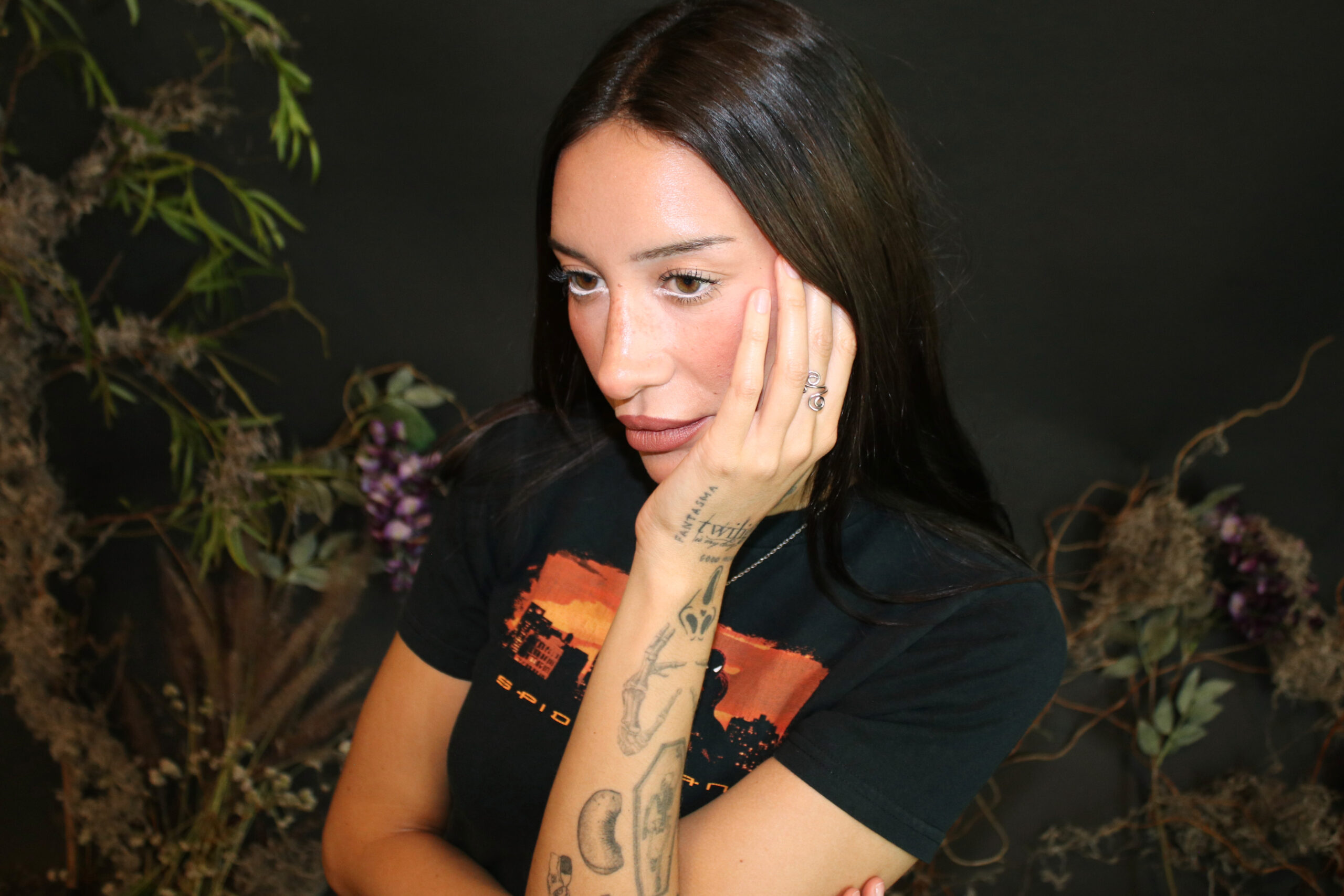 Julia Wolf tattoos: inline