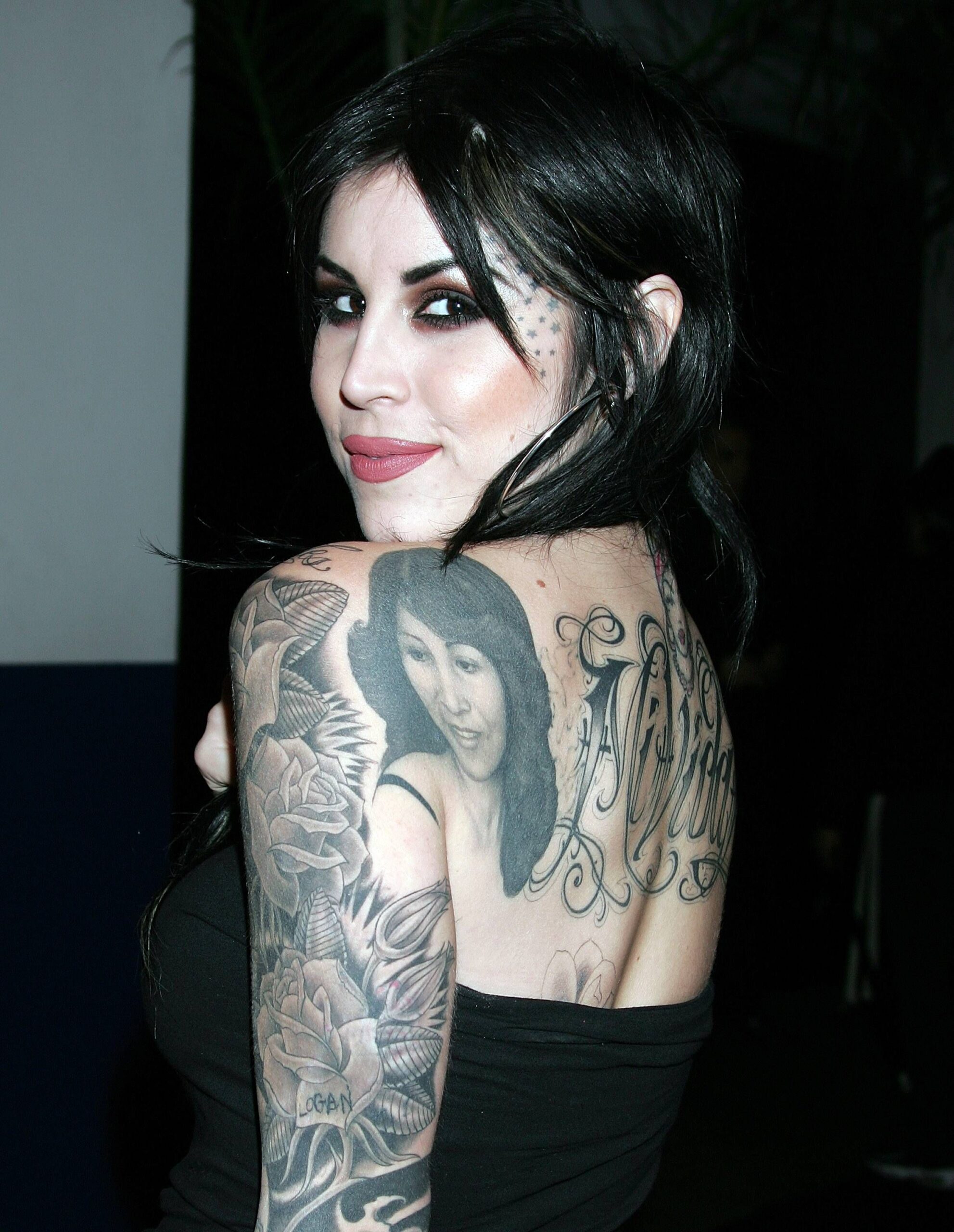 Kat Von D full sleeve tattoos