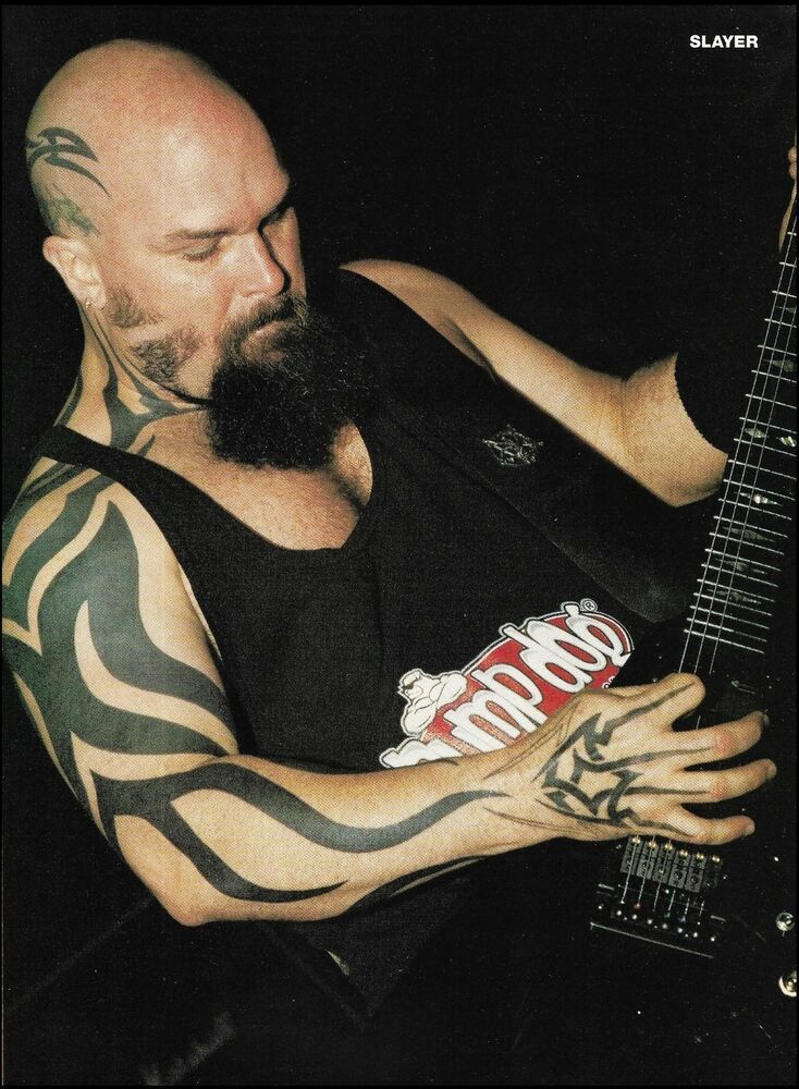 Kerry King tribal tattoos on stage