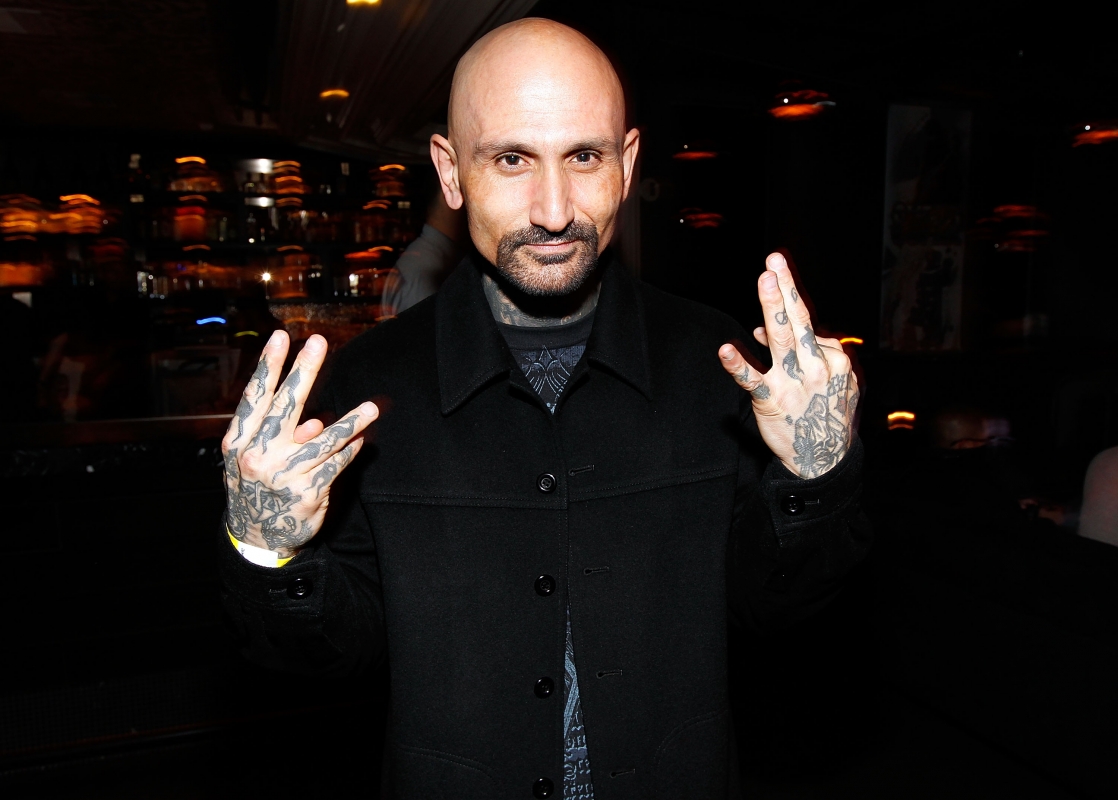 Robert LaSardo hand and finger tattoos