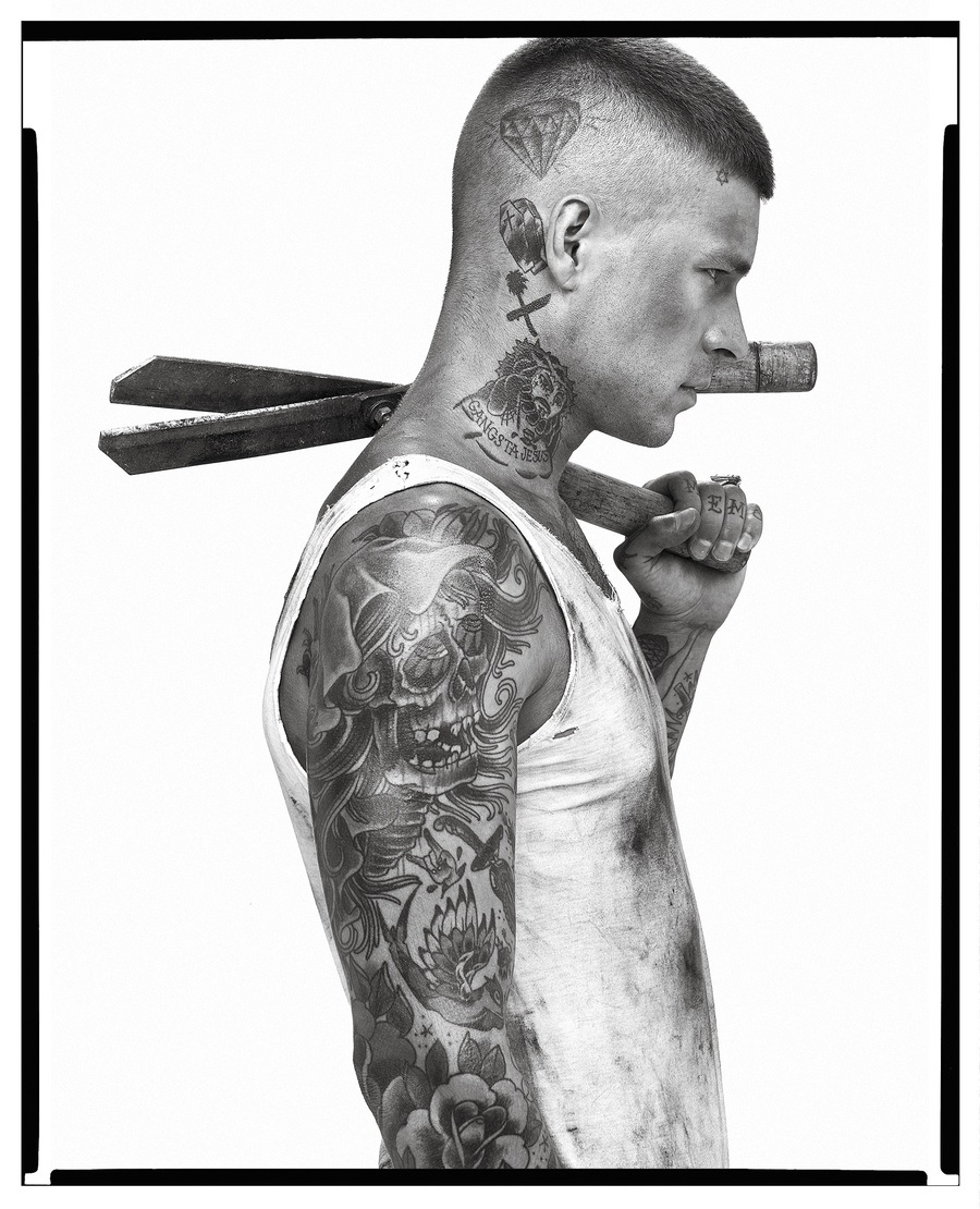 Mateus Verdelho tattoos: Two faceted diamonds beside the ear, hairline star and small neck symbols