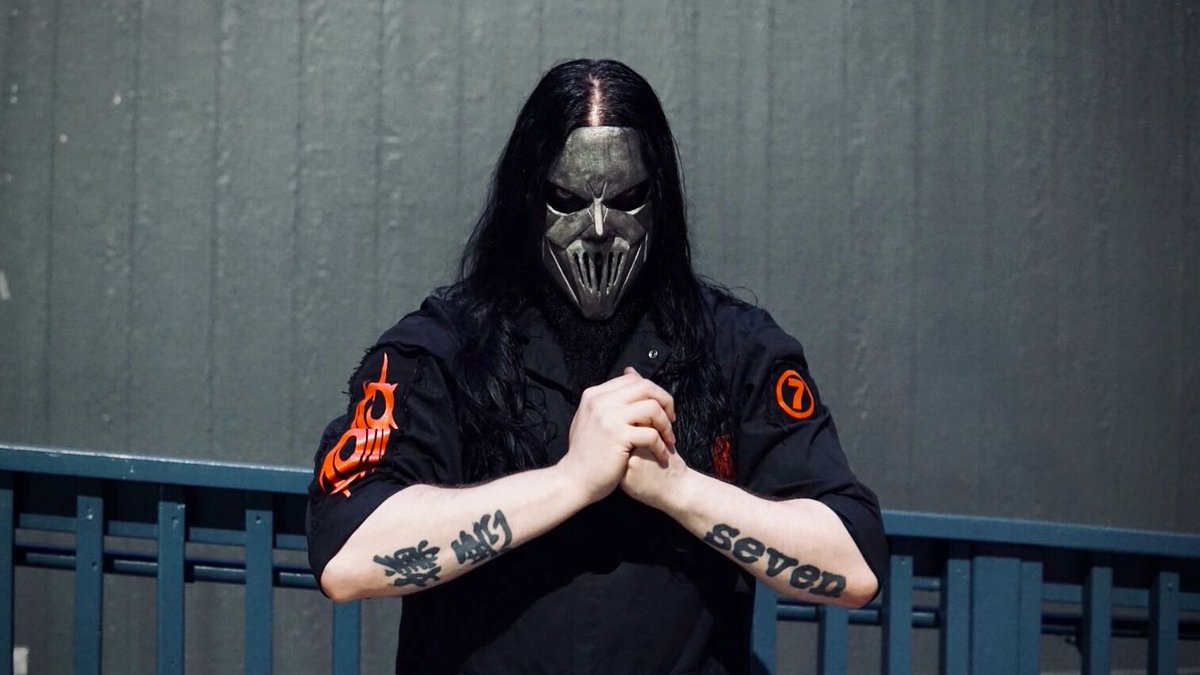 Mick Thomson both arm tattoos