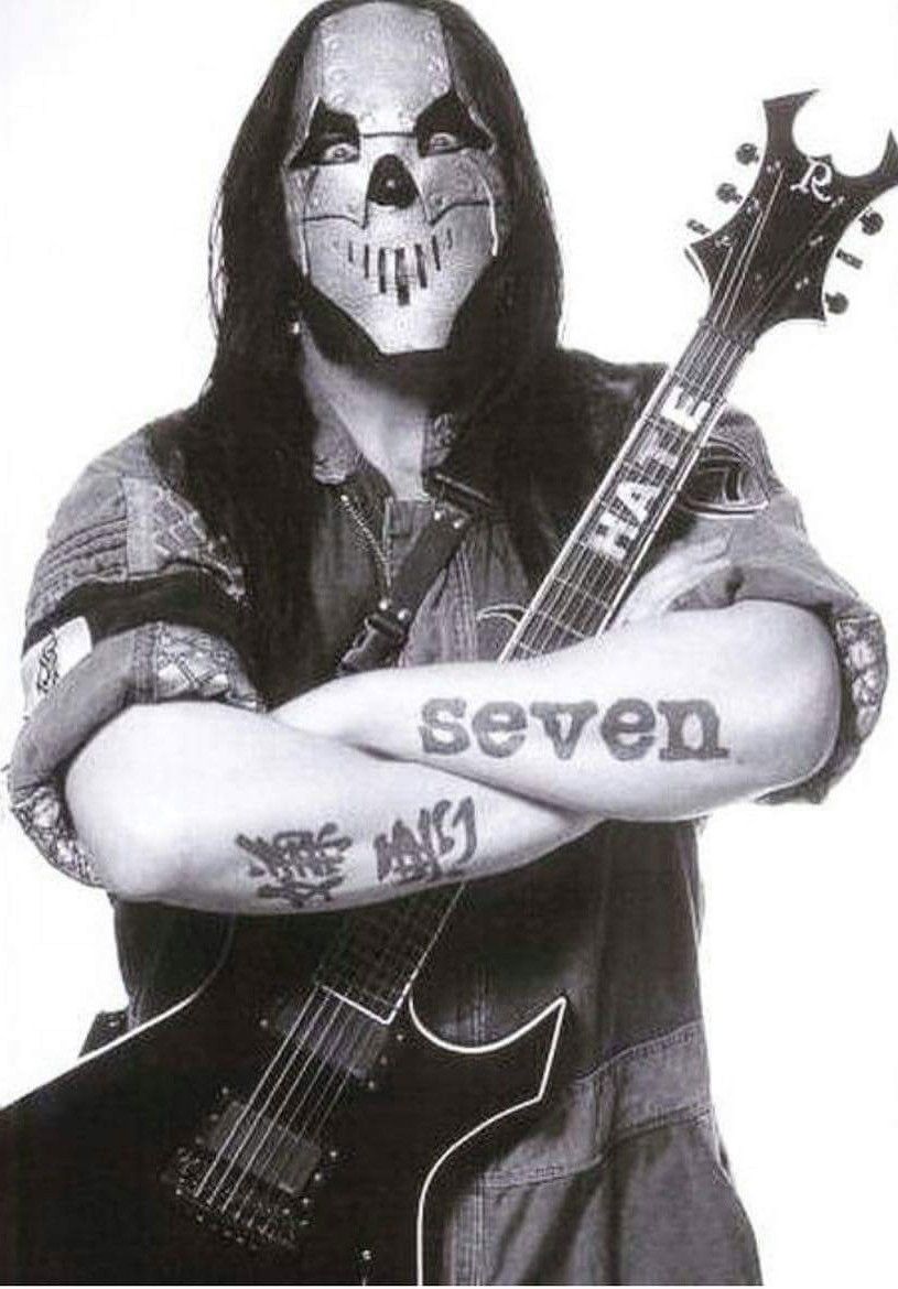 Mick Thomson seven arm tattoo