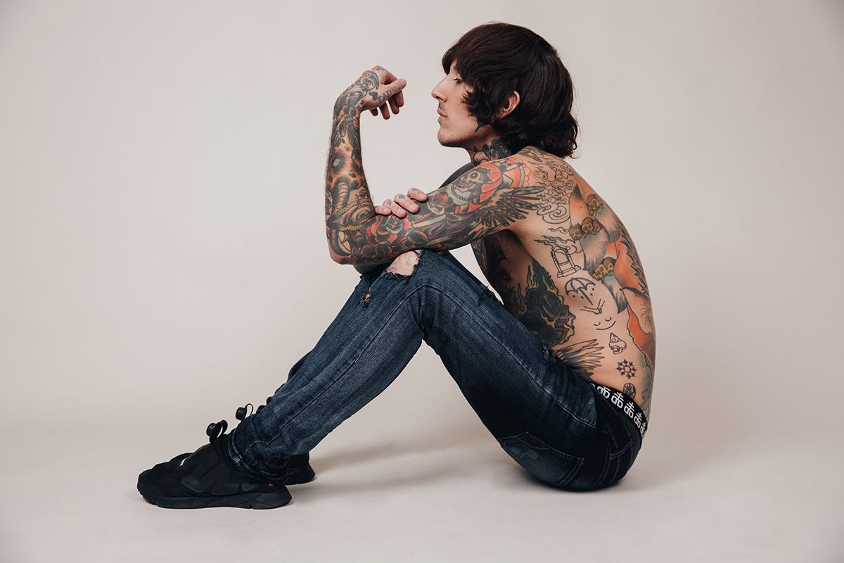 Oli Sykes colorful tattoo sleeve