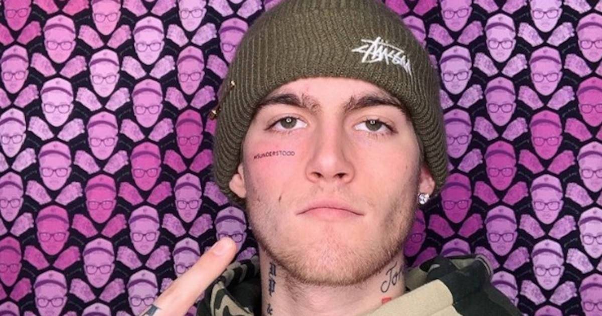 Presley Gerber tattoos: face lettering with neck and hand tattoos