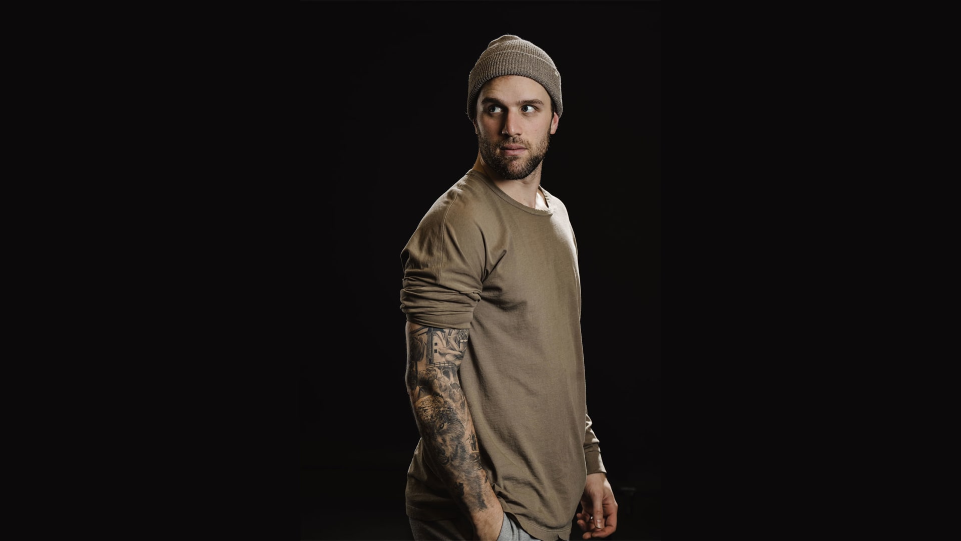 Riley Sheahan inline tattoo evidence Riley Sheahan tattoos: inline tattoo evidence