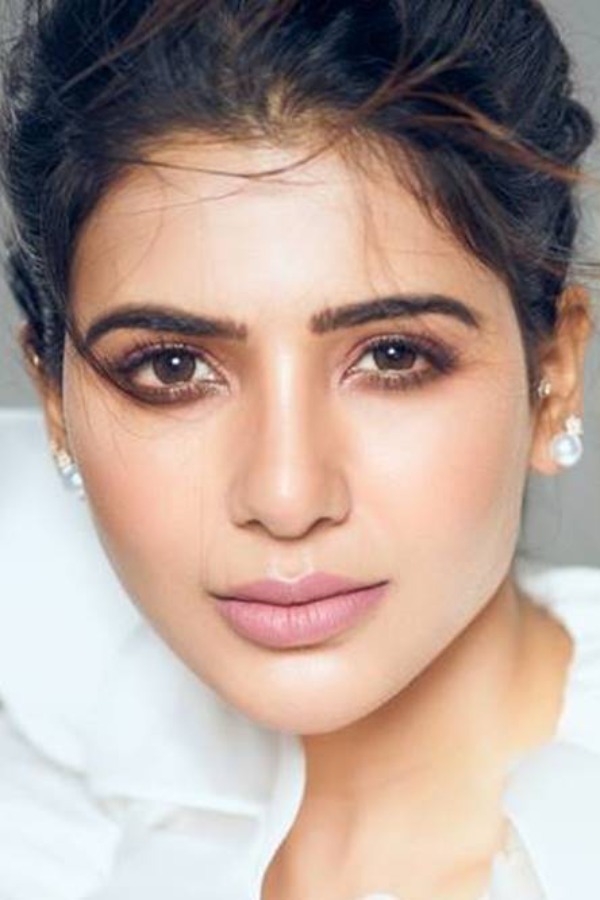 Samantha Ruth Prabhu in a contextual photograph: reflection section; not tattoo evidence