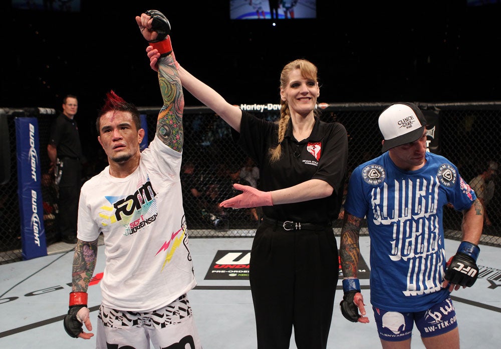 Scott Jorgensen in a contextual photograph: The result photograph at UFC 137; not tattoo evidence