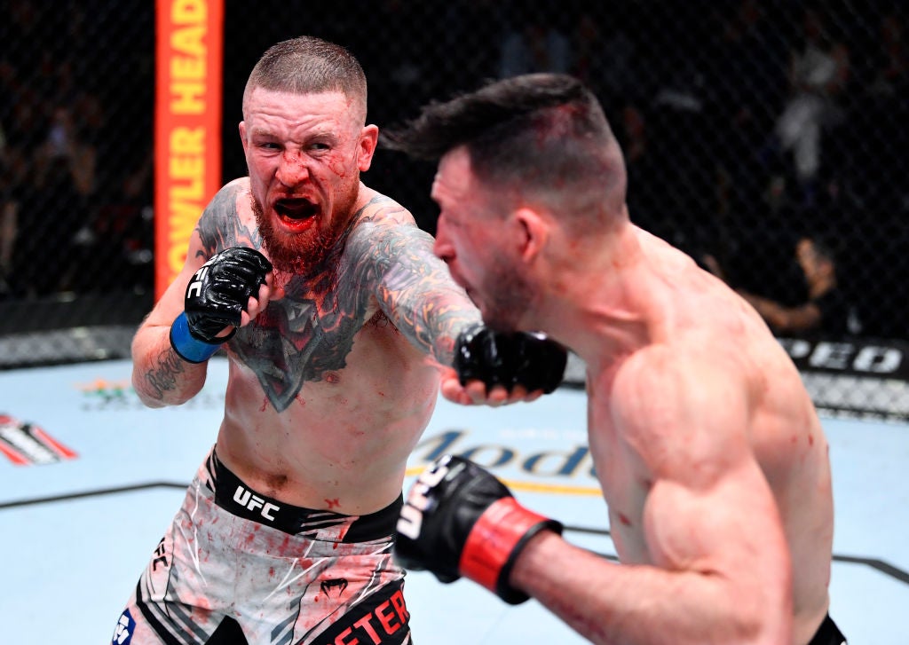 Steven Peterson versus Julian Erosa contextual photo Steven Peterson in a contextual photograph: Contextual The Julian Erosa fight; not tattoo evidence; not tattoo evidence