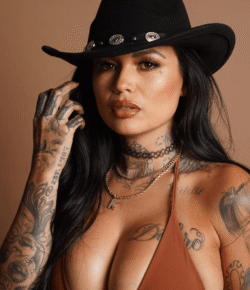 Tatu Baby Tattoos: Neck, Hand, Arm and Full-Body Style